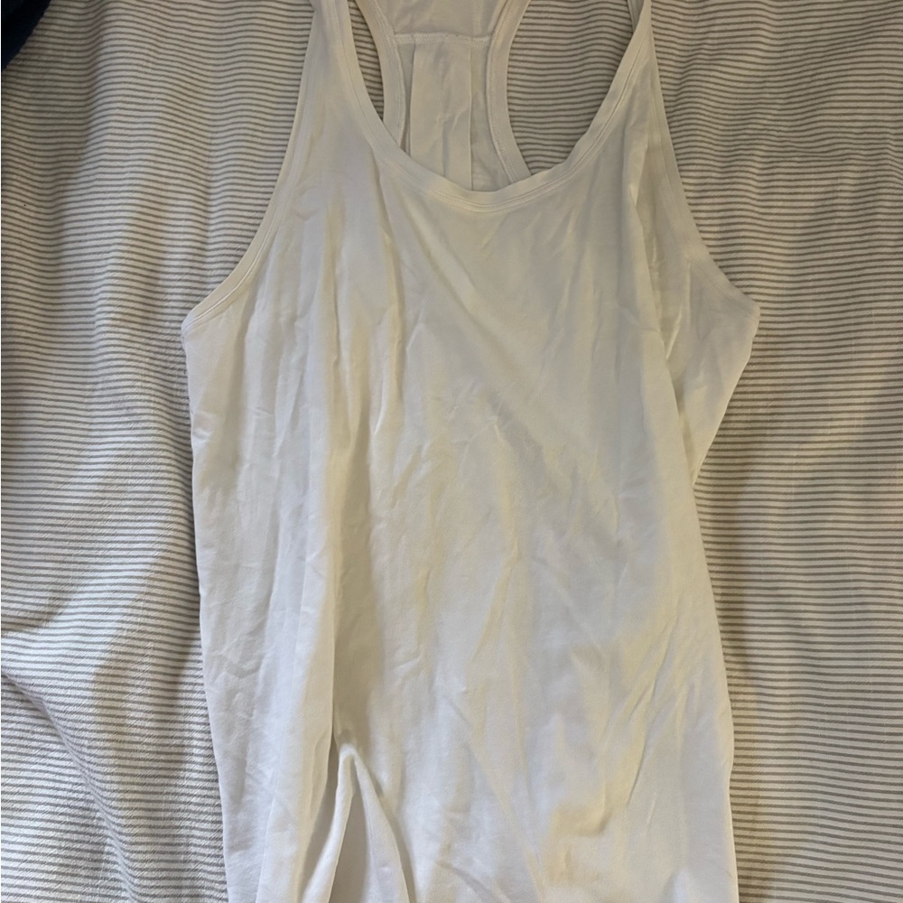Lululemon tank